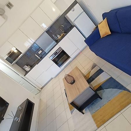 Chez Giordano Apartment Ментона Екстериор снимка