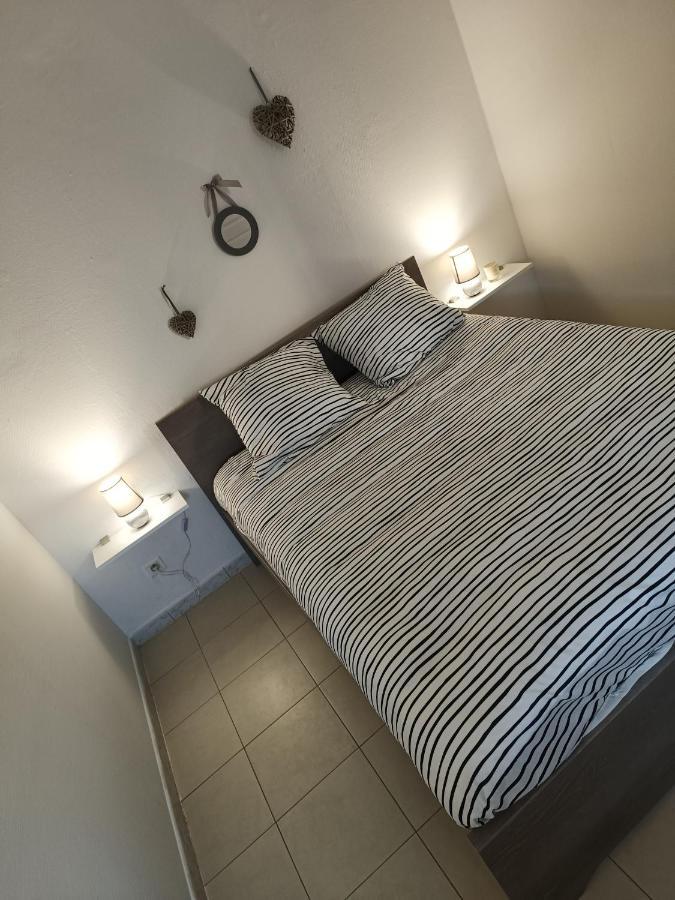Chez Giordano Apartment Ментона Екстериор снимка